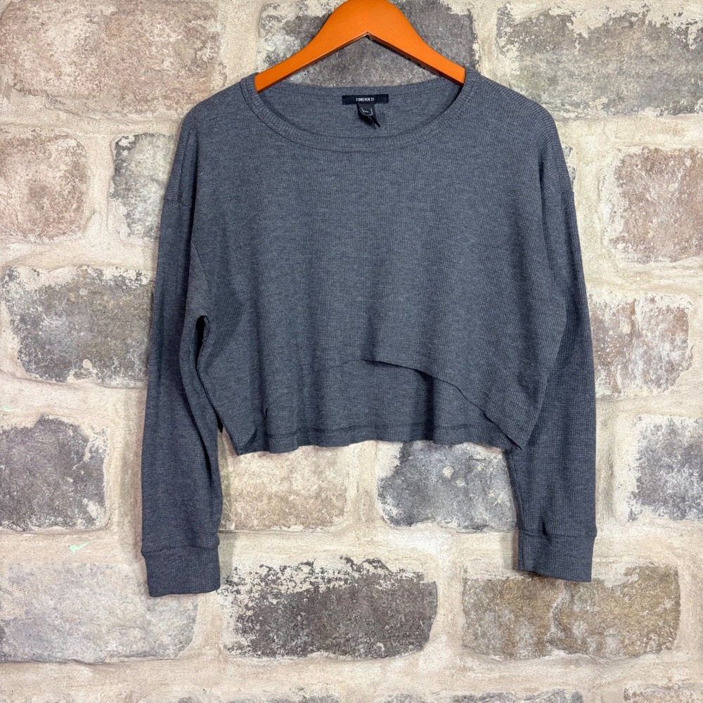 Forever 21 Charcoal Grey Waffle Knit Cropped Long‎ Sleeve Shirt Women's Large